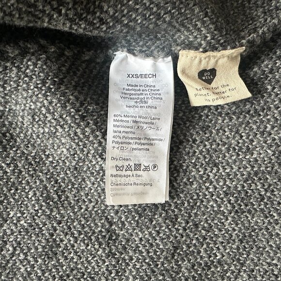 Herringbone Crop Sweater Jacket - Picture 3 of 9